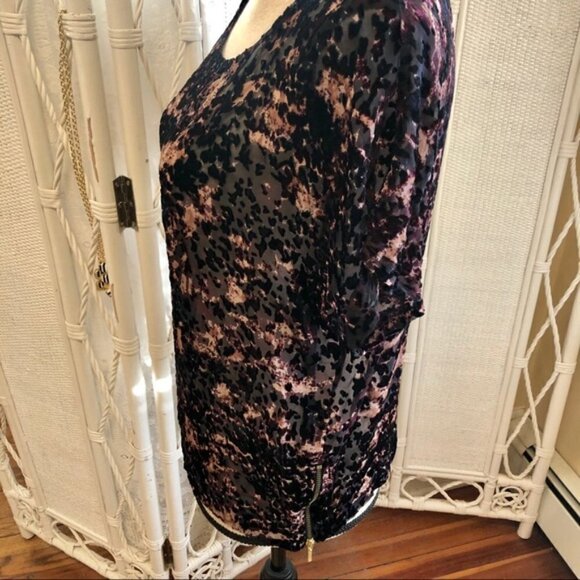 Club Monaco Top Pink Black Burnout Velvet Cheetah Print Sheer Mesh size Small - Picture 6 of 16